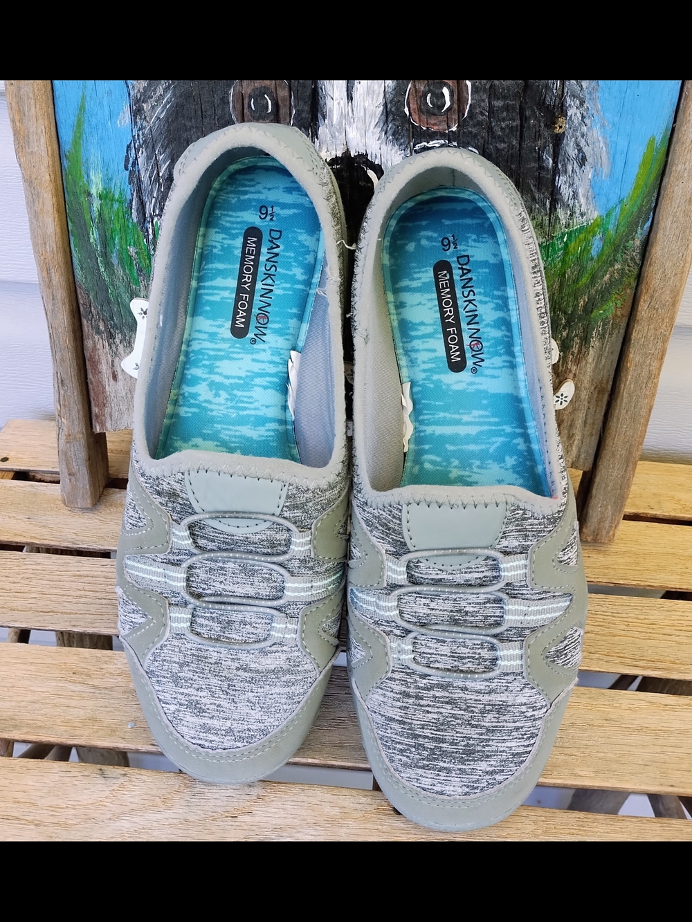 Danskin Now Light Gray Knit Slip-On Sneakers, Size 9.5